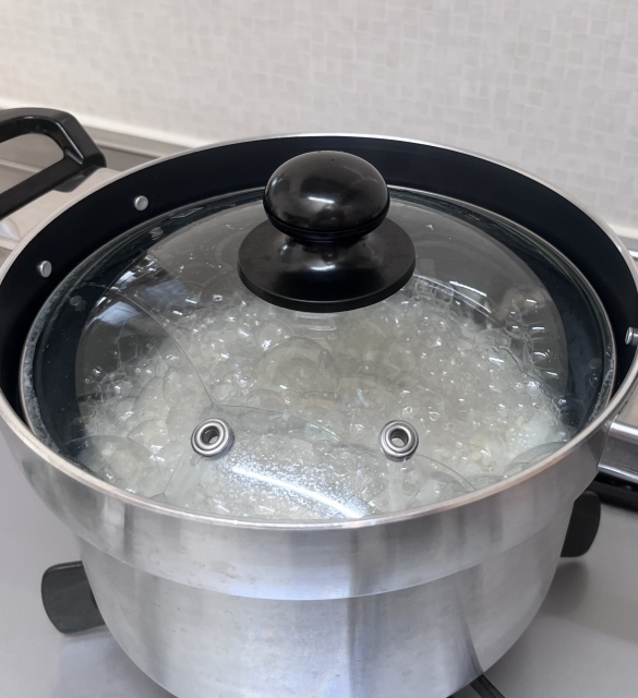 「沸く」と「湧く」の意味、あなたはどれを使いこなせる? | 暮らしの一口メモ
